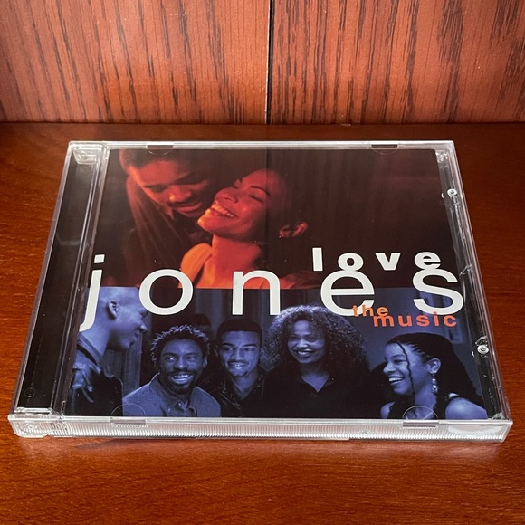Love Jones CD released in 1997 is the Soundtrack of The Music to the movie - Picture 2 of 6